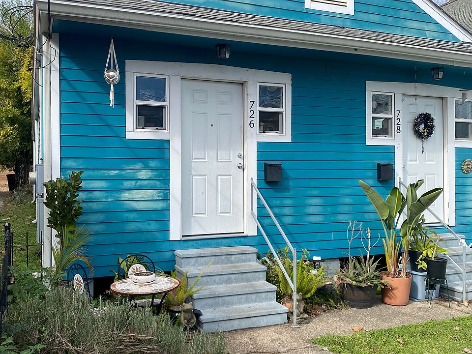 Front of house