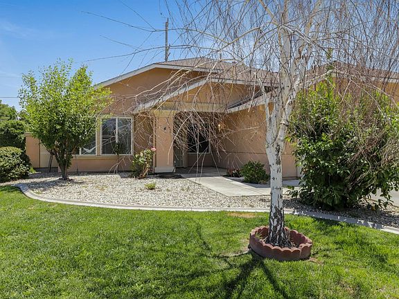 3rd image of 4016 Killigrew Dr