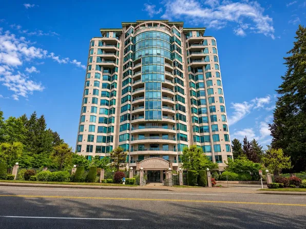 33065 Mill Lake Rd #406, Abbotsford, BC V2S 8E6