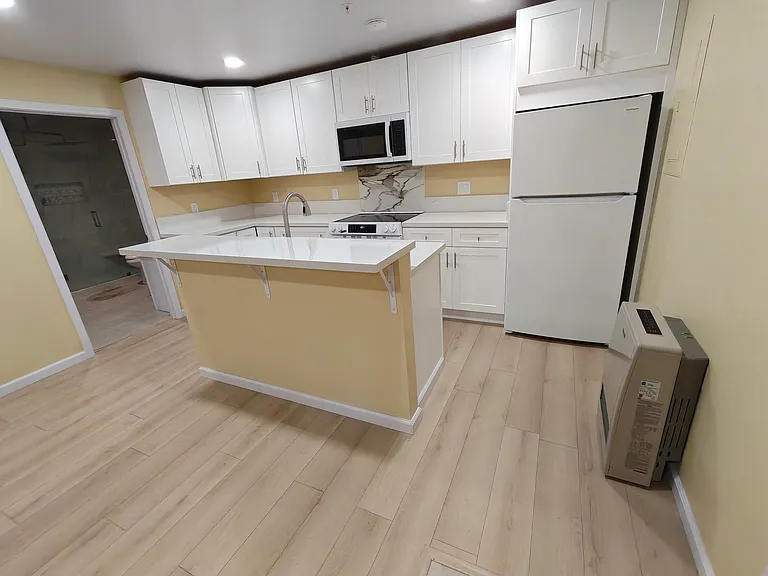 102 McPherson Ct #1 — Photo 8