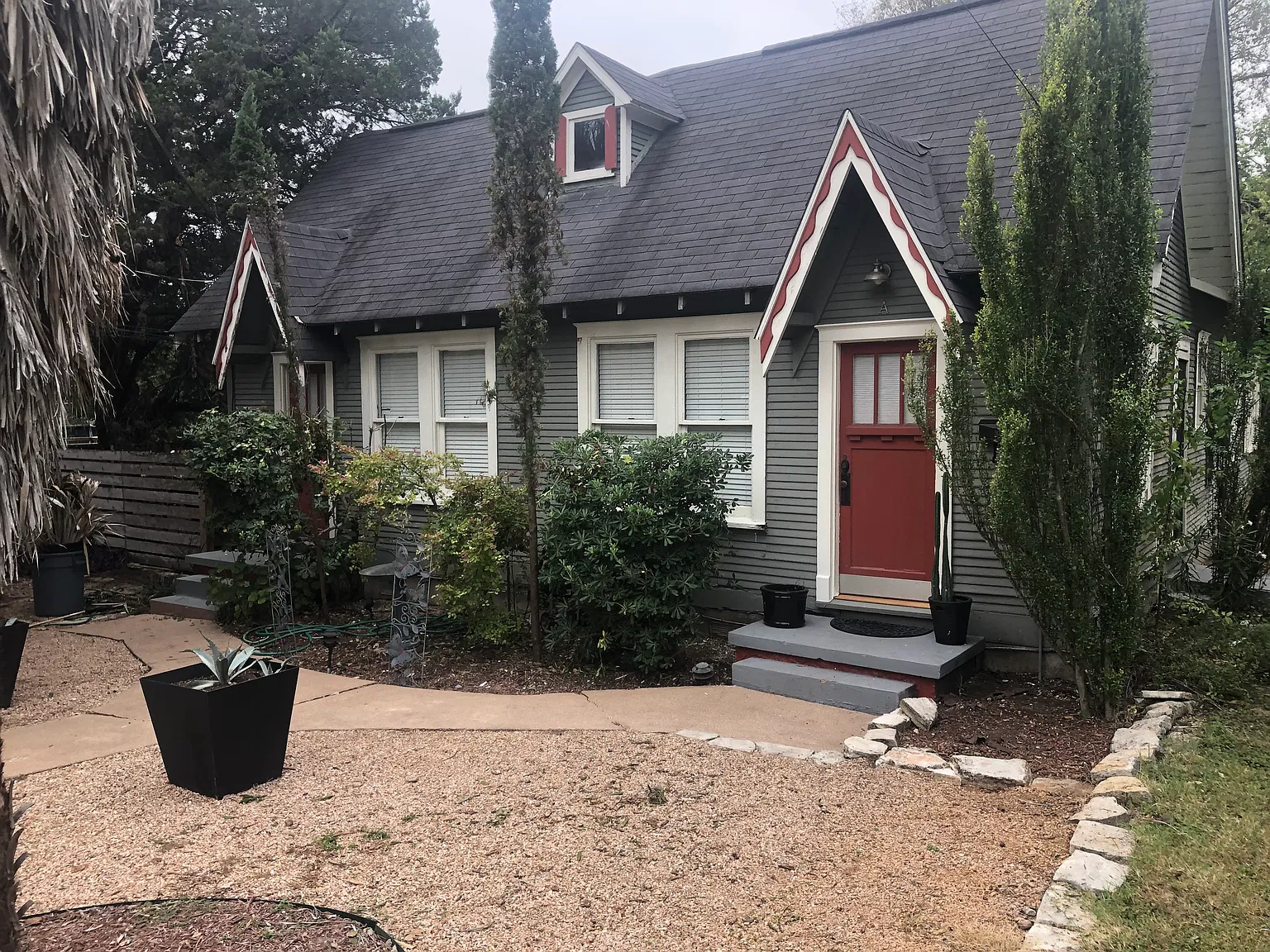 2 bed, 1000 sqft, $2,500 — Photo 1