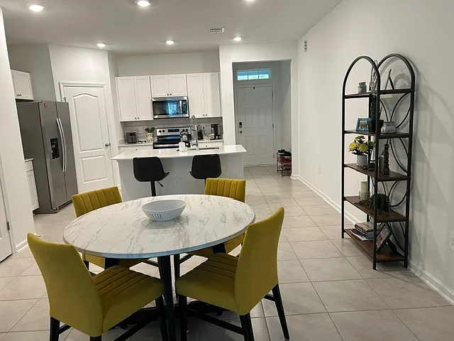120 Seaport Breeze Rd — Photo 2