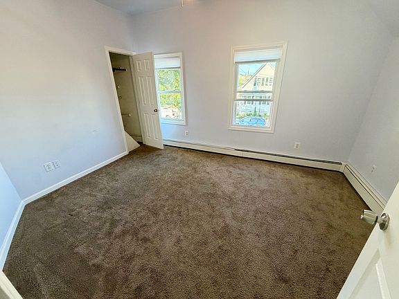 4th image of 17 Wessington Ave Floor 2