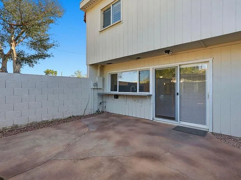 4026 N Granite Reef Rd — Photo 25