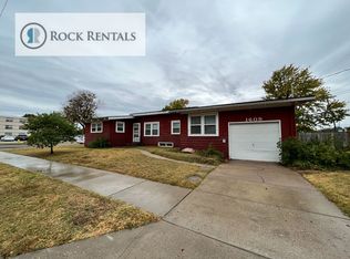 1609 N Ford St, Hutchinson, KS 67501