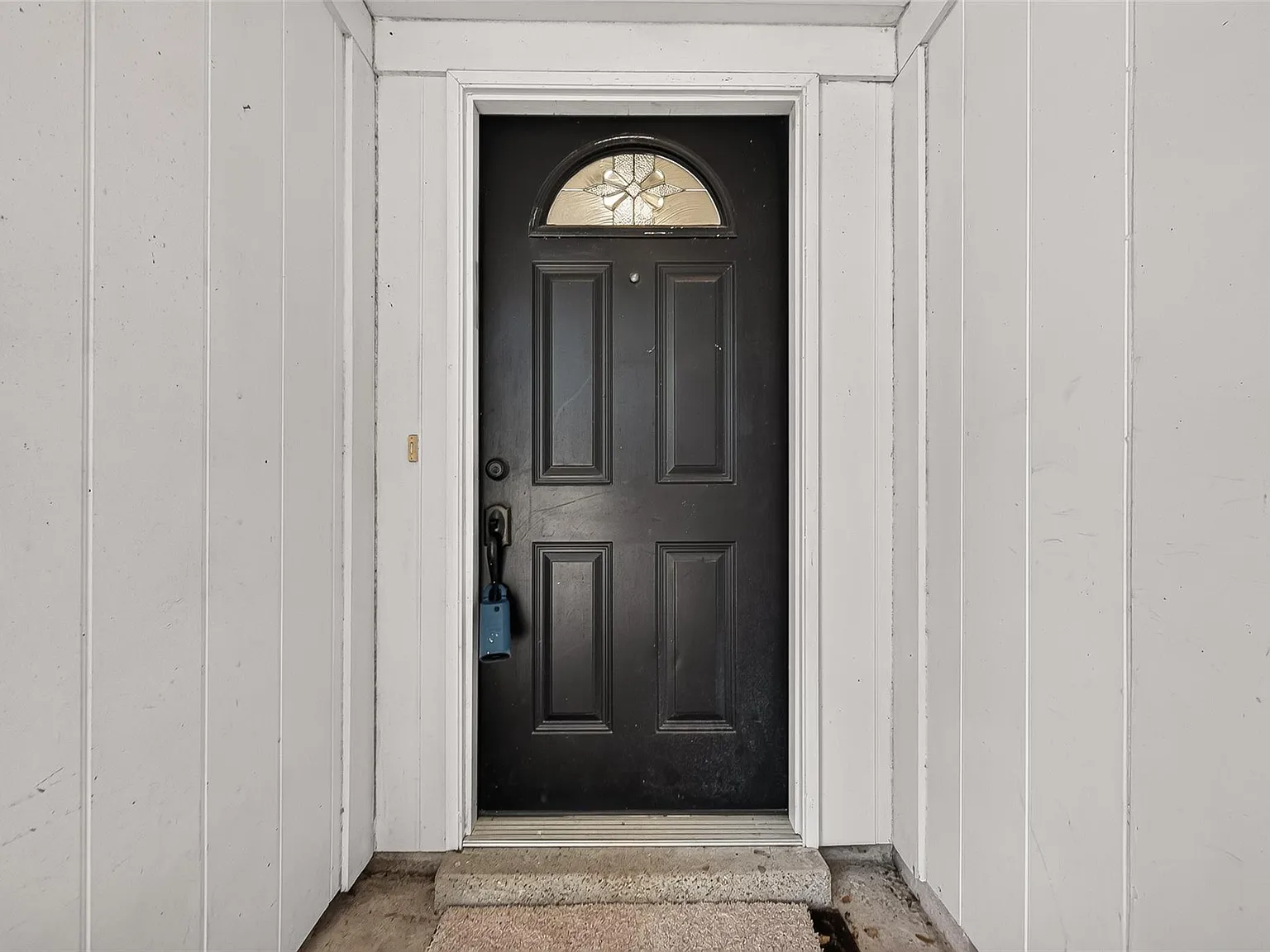 3 bed, 2.0 bath, 1938 sqft, $2,200 — Photo 4