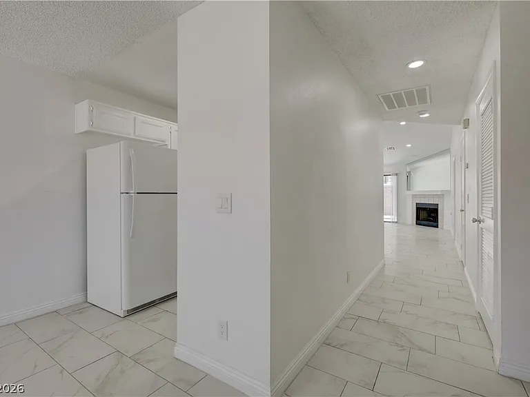 313 Crosswind Way — Photo 11