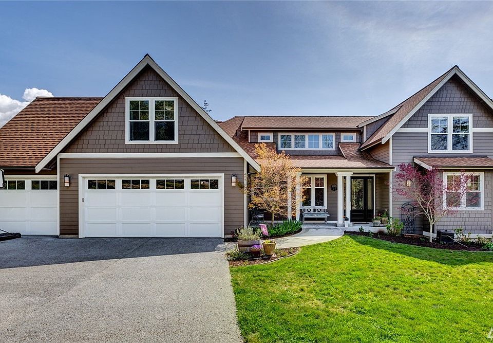 2nd image of 3162 Edgewood Ln