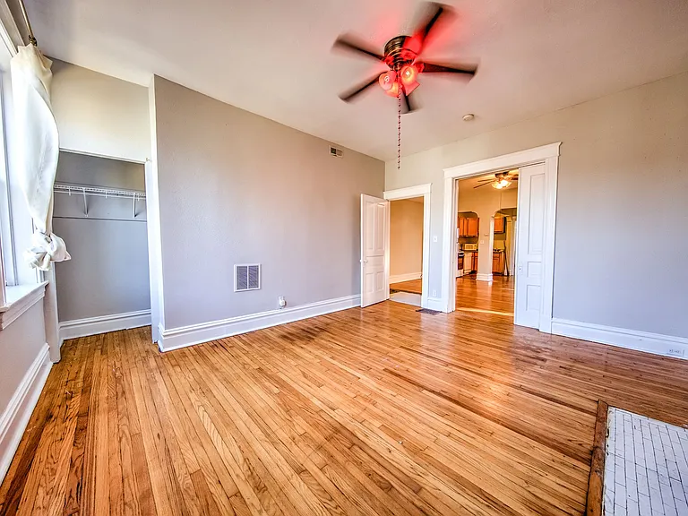 3539 Giles Ave — Photo 6