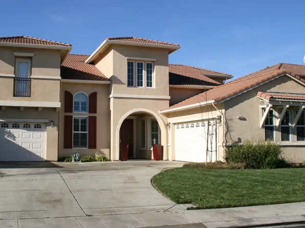 3205 Sundance Lake Dr, Modesto, CA 95355