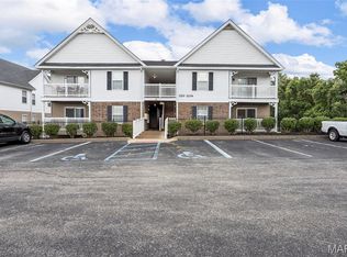 1231 Saravalle Dr, Saint Peters, MO 63376