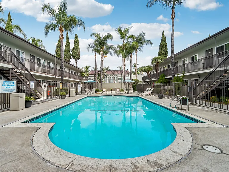 La Habra Hills — Photo 11
