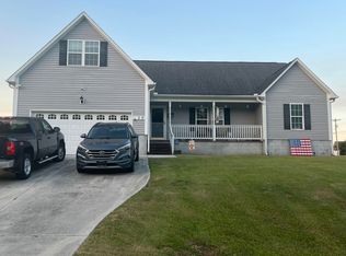 505 SW Ridge Dr, Richlands, NC 28574