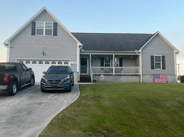 505 SW Ridge Drive, Richlands, NC 28574