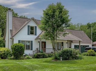 413 Linden Pl, Raymore, MO 64083