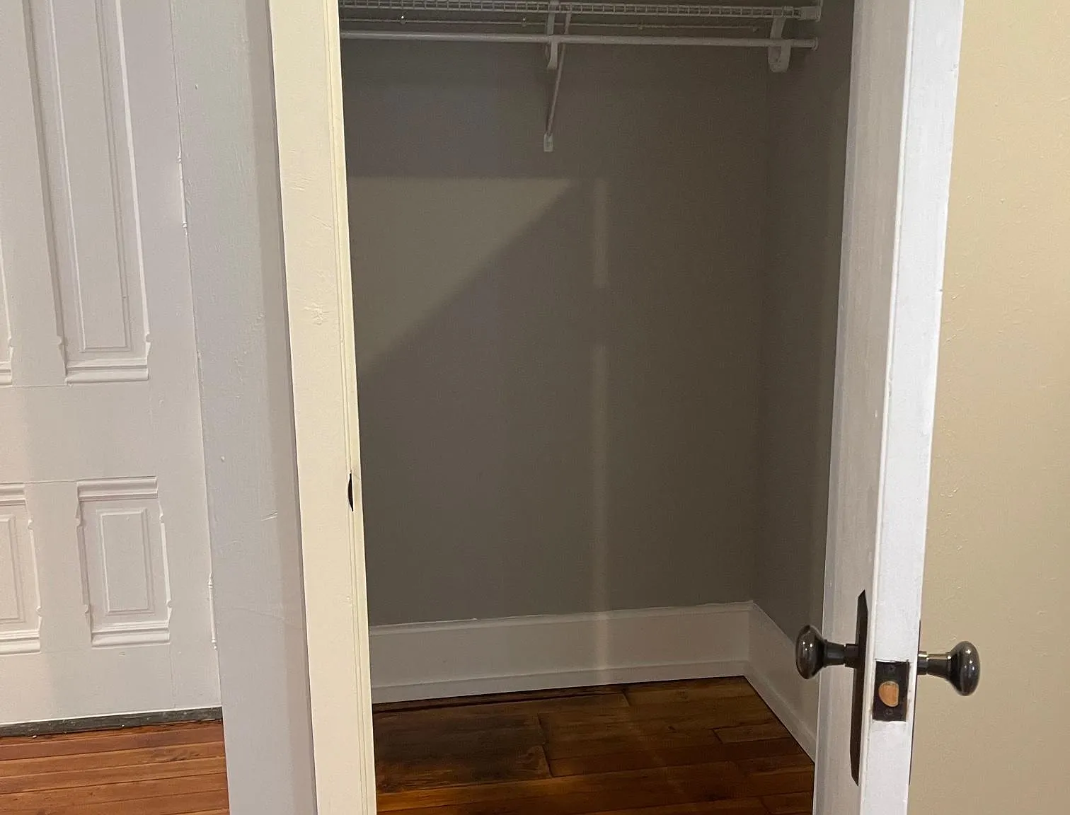 305 Main St — Photo 3