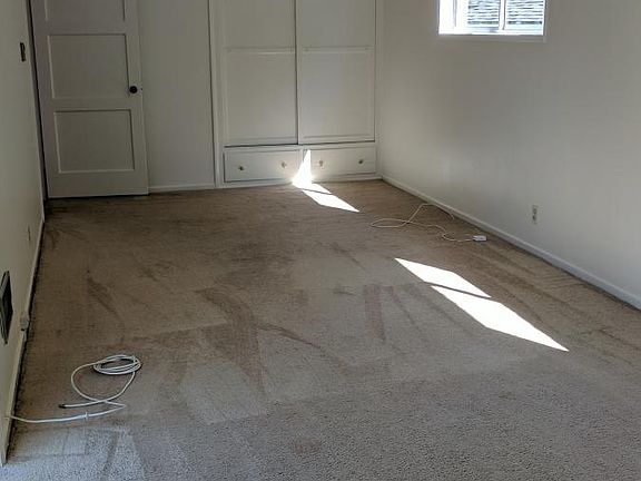5th image of 7937 El Manor Ave