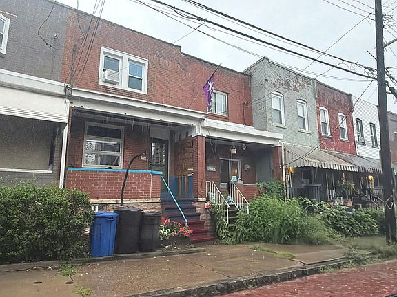 3rd image of 4222 Bruce St