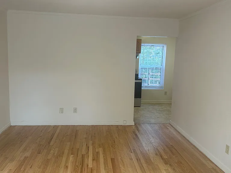Wedgewood Manor — Photo 19