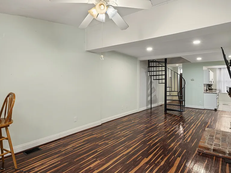 Living Room (alt view)