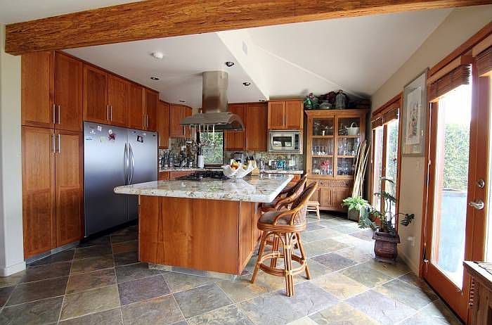 Amazing upgraded kitchen