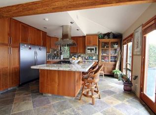 425 Chesterfield Dr, Cardiff, CA 92007