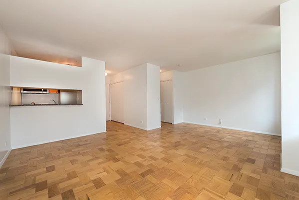 Rented by Oxford Property Group | media 30