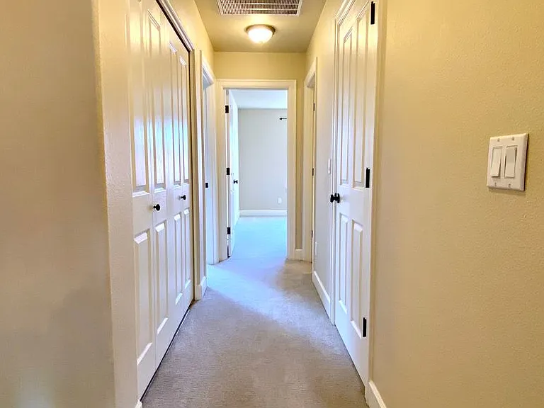 19766 Clarion Ave — Photo 25