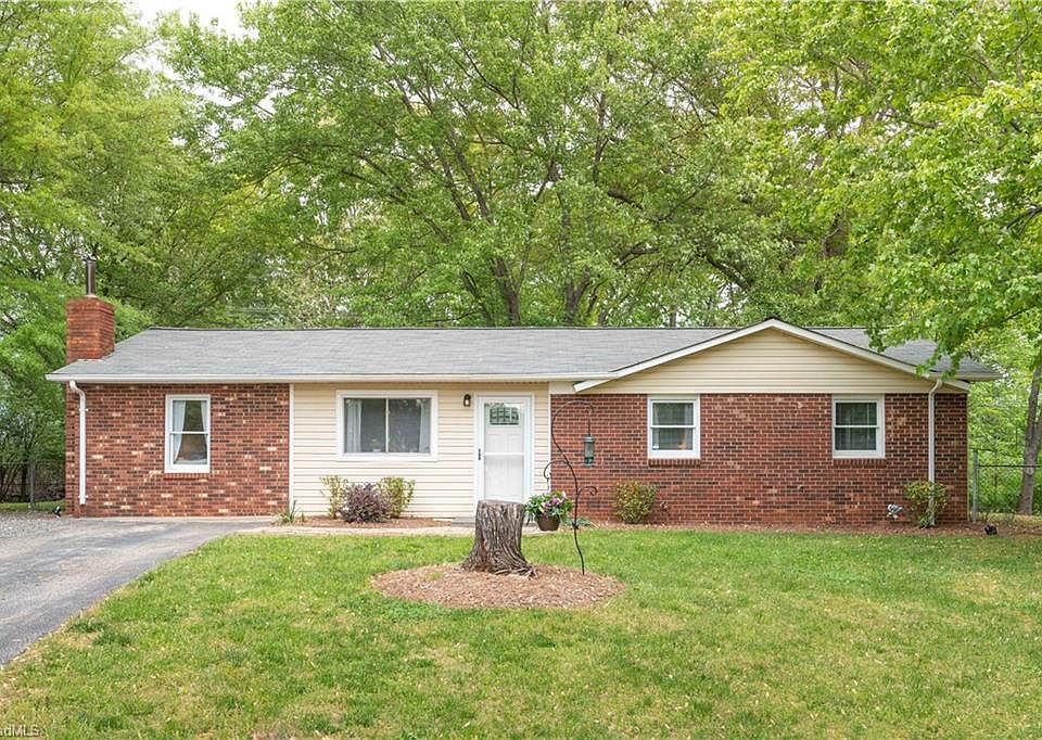 114 Ravenwood Cir, King, NC 27021 Zillow