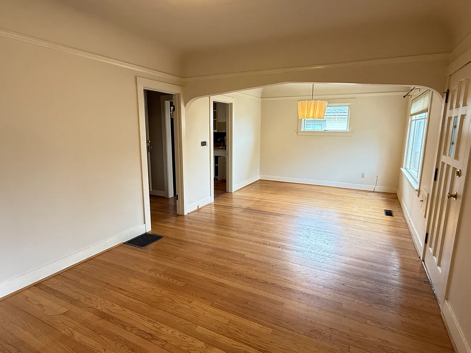 4315 NE 12th Avenue — Photo 4