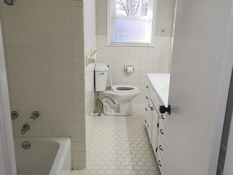 920 Wesleyan Park Dr — Photo 7