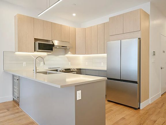 3rd image of 2313 Adam Clayton Powell Jr Blvd APT 3
