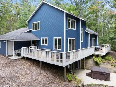 1572 Candlewood Ct, Harbor Springs, MI, 49740