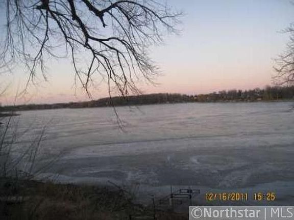 2nd image of 4220 Woodhill Dr
