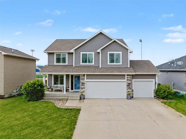 310 Aspen Dr NE, Bondurant, IA 50035