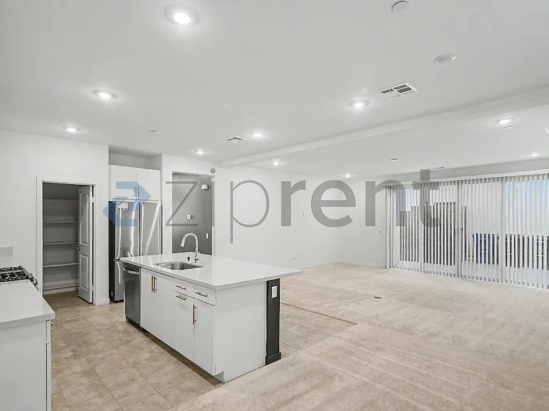 15796 Caterpillar Dr — Photo 8