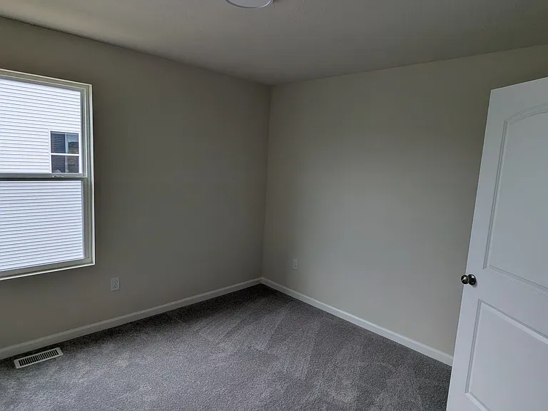3858 Sterling Dr — Photo 17