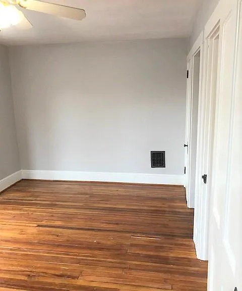 702 3rd St #2 — Photo 10