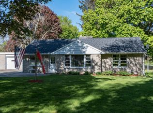 2925 Maple Ave, Kalamazoo, MI 49048