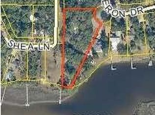 533 Blue Heron Dr, Panama City, FL 32404