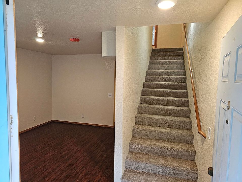 Firwood Grove Townhomes Apartments LLC - 4932 & 4947 51st Ln SE Lacey ...