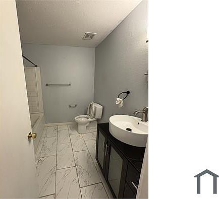 1st image of 2717 Cameron Way