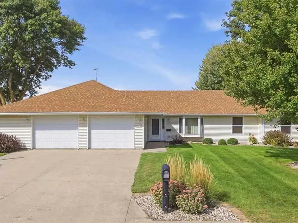 474 10th Ave SW, Wells, MN 56097