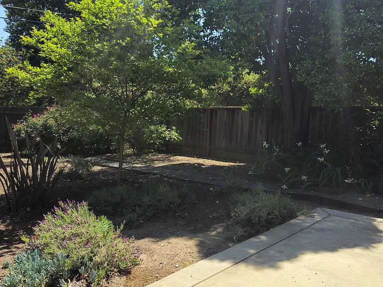 1308 B St — Photo 25