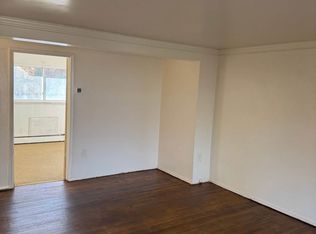 2561 Park Hill Dr, Pittsburgh, PA 15221