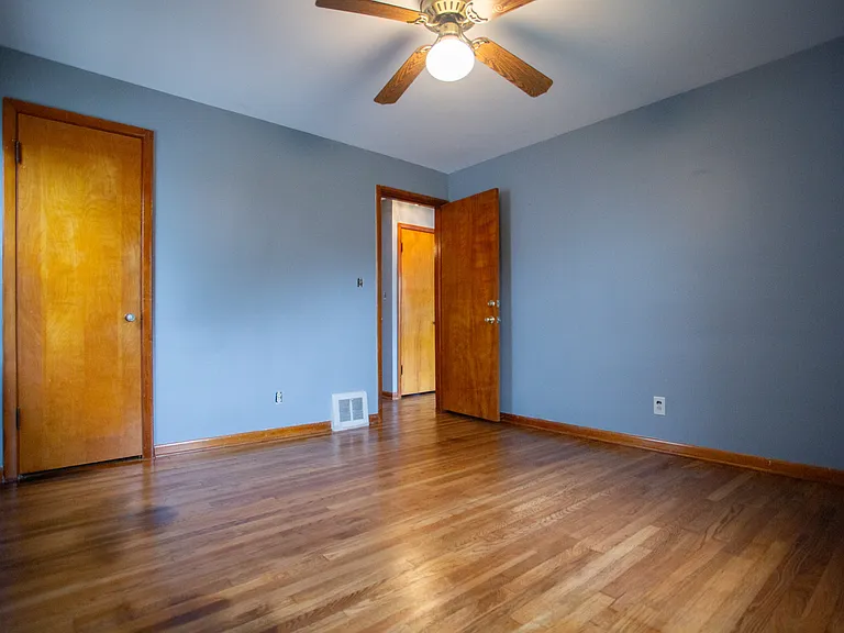 21170 Wilmore Ave — Photo 15
