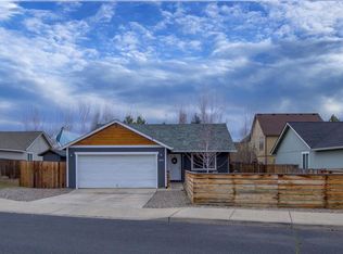 1219 SW 33rd St, Redmond, OR 97756