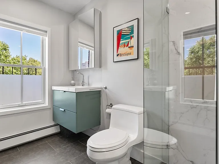 201 W Springfield St #3 — Photo 19