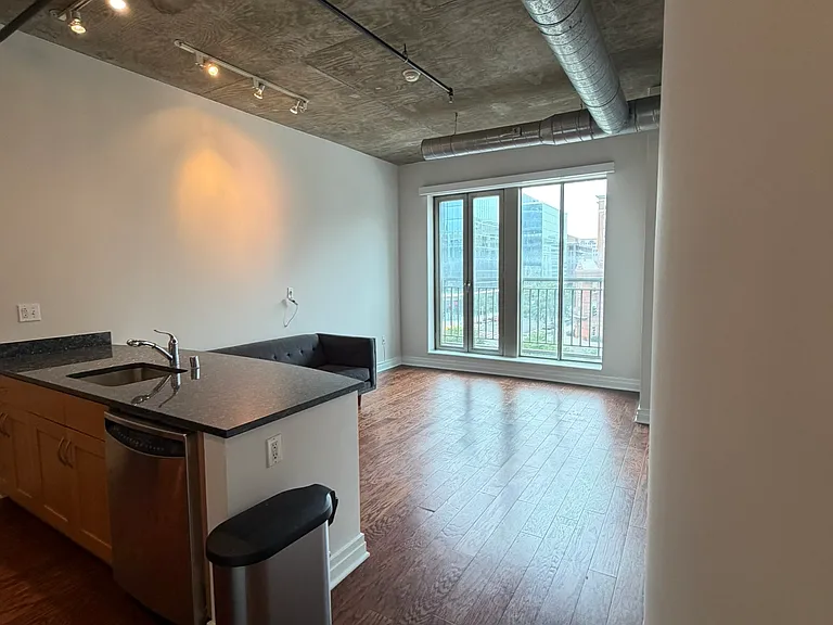 301 Massachusetts Ave NW #402 — Photo 22