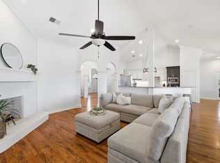 5809 N Ballantrae Dr, Colleyville, TX 76034